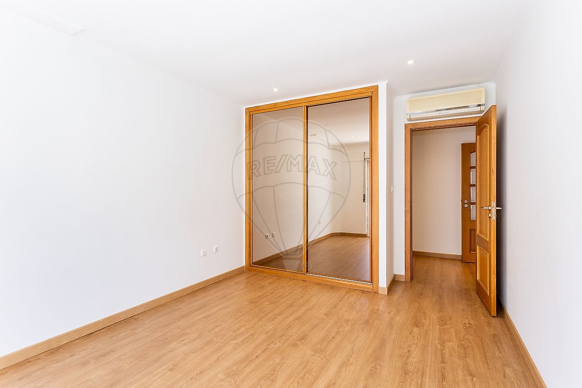 Apartamento T3 à venda em Agualva e Mira-Sintra, Sintra — foto 15