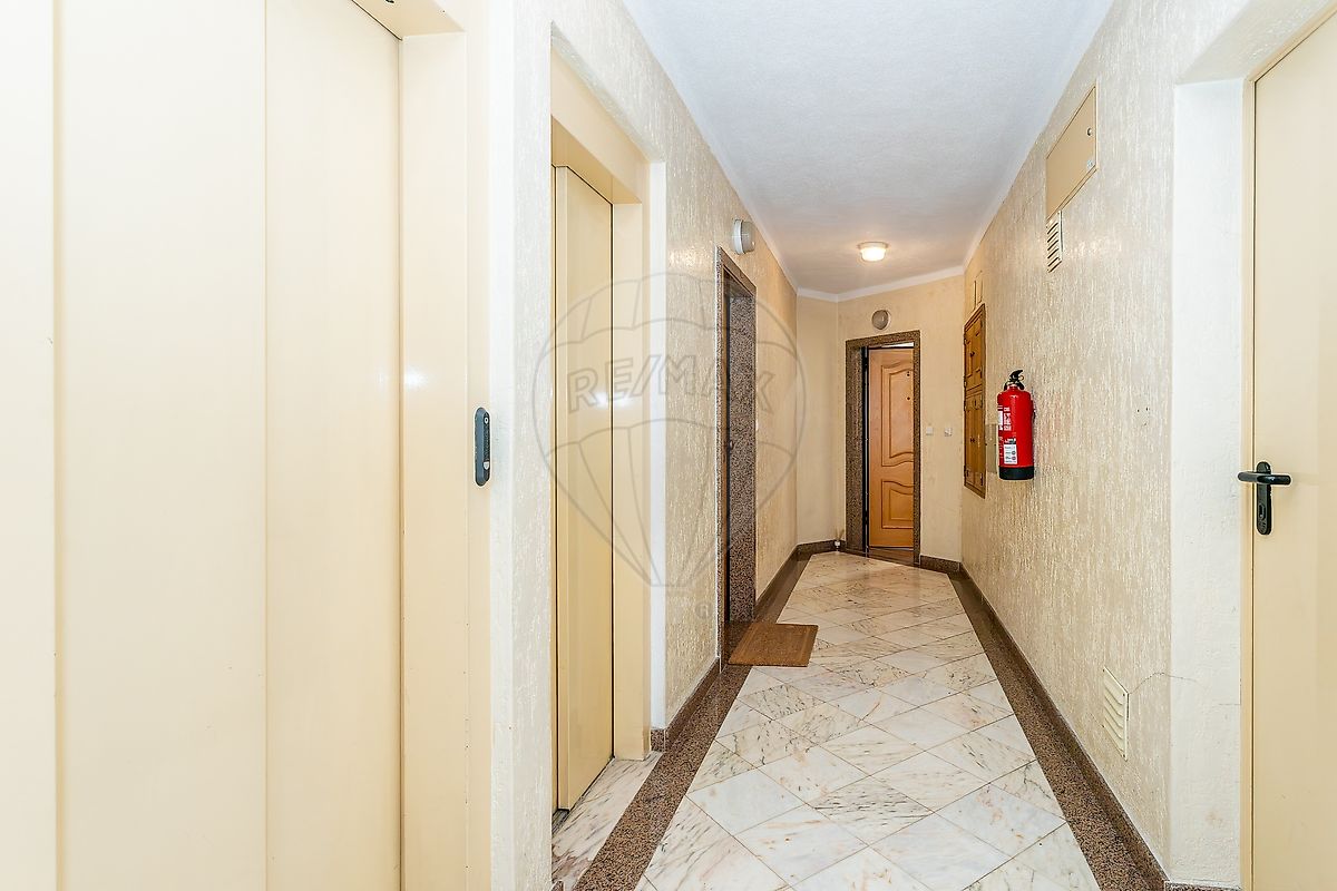 Apartamento T3 à venda em Agualva e Mira-Sintra, Sintra — foto 24