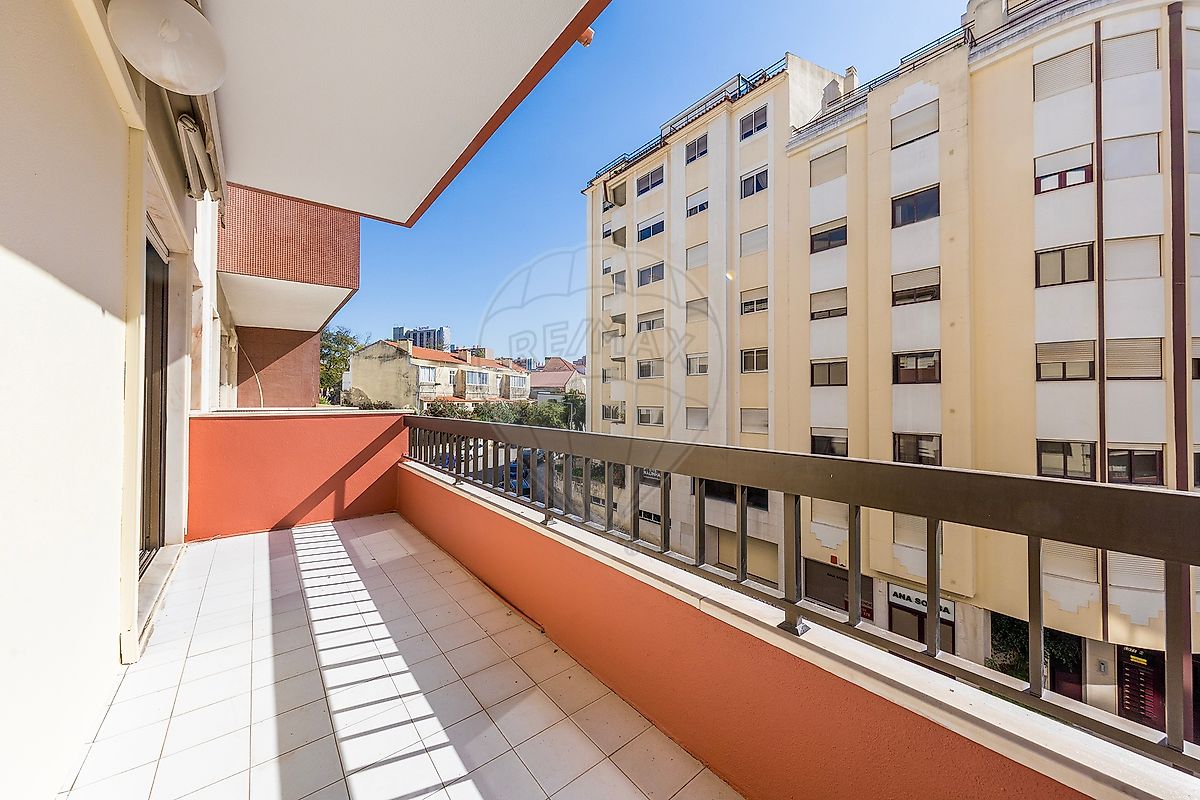 Apartamento T3 à venda em São domingos de Benfica, Lisboa — foto 6