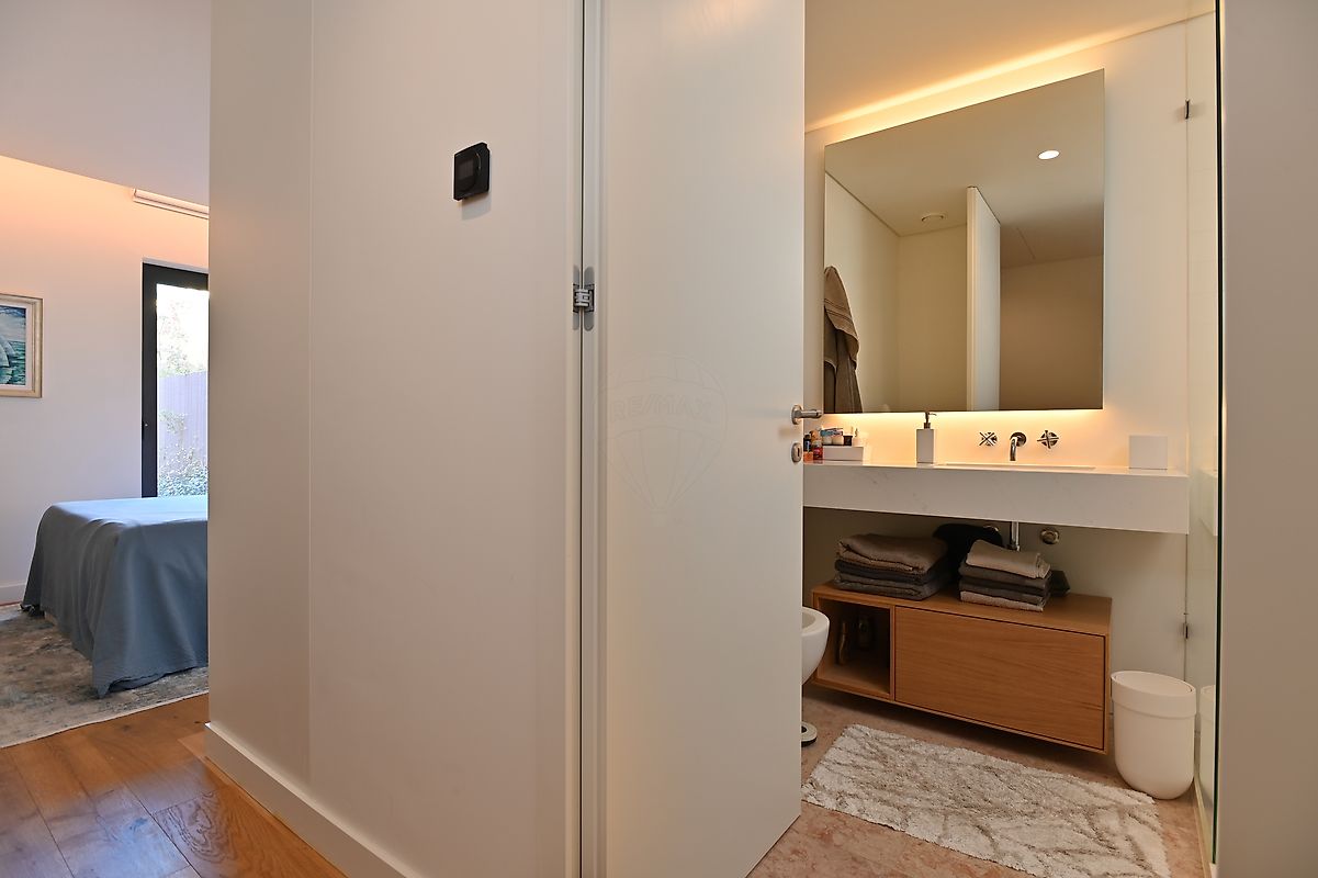 listing 123761085-82 picture-0