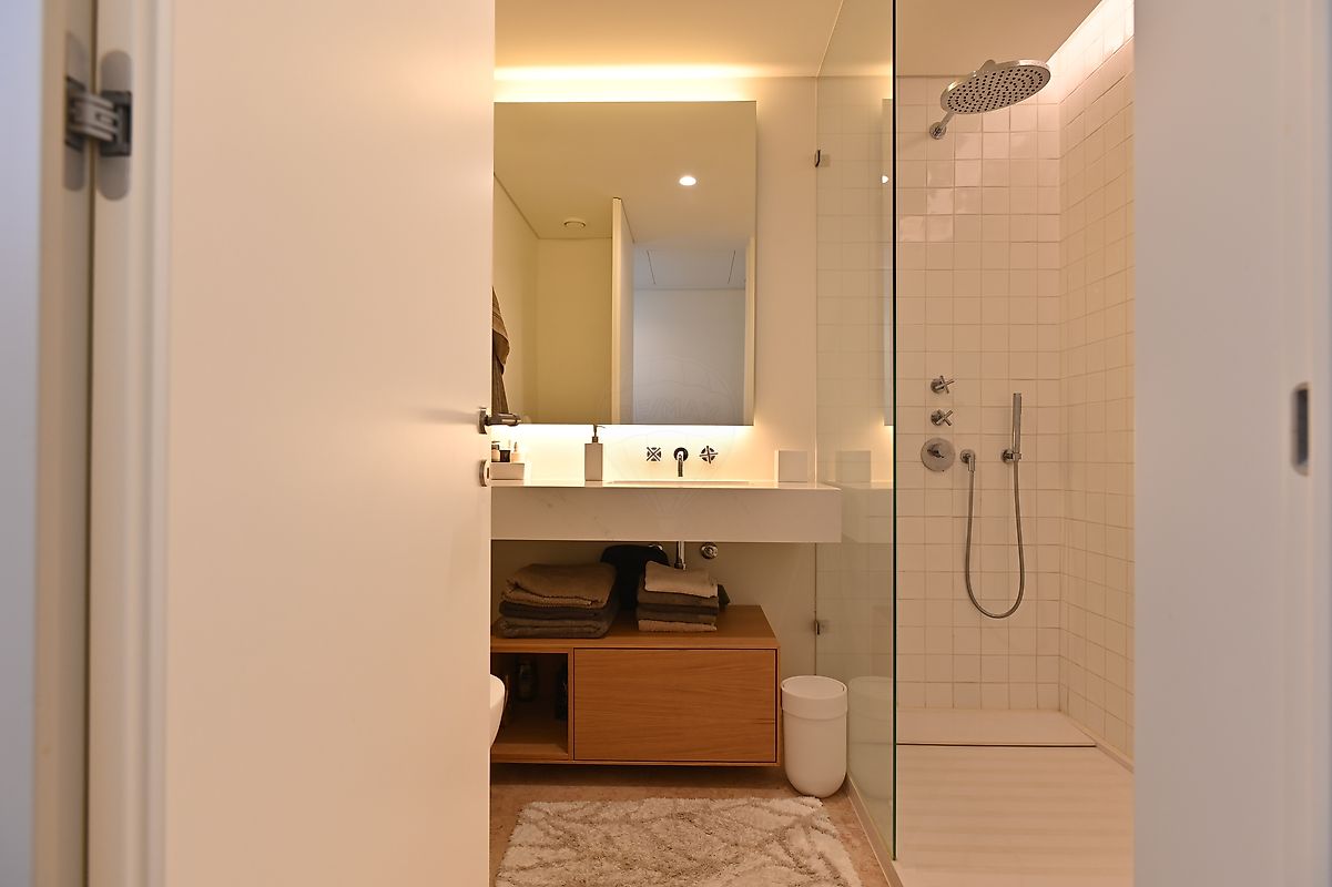 listing 123761085-82 picture-0