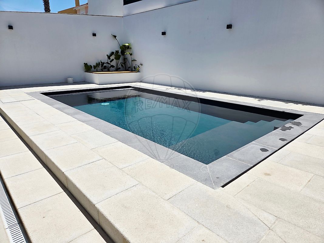 listing 123761165-61 picture-0