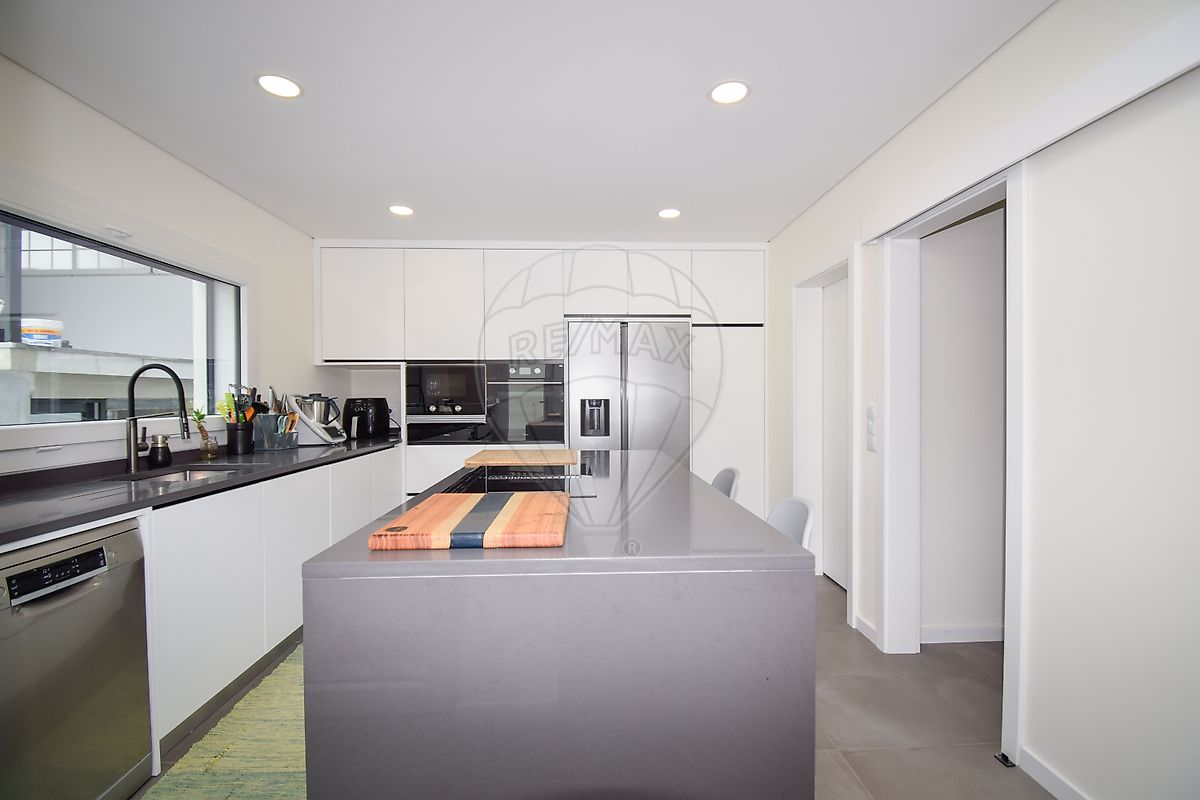 listing 123761165-61 picture-0