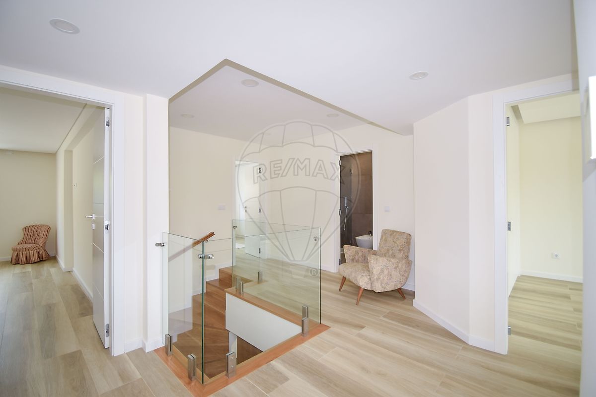 listing 123761165-61 picture-0