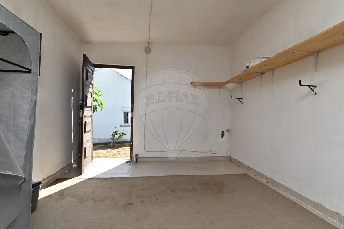 listing 123761152-52 picture-0