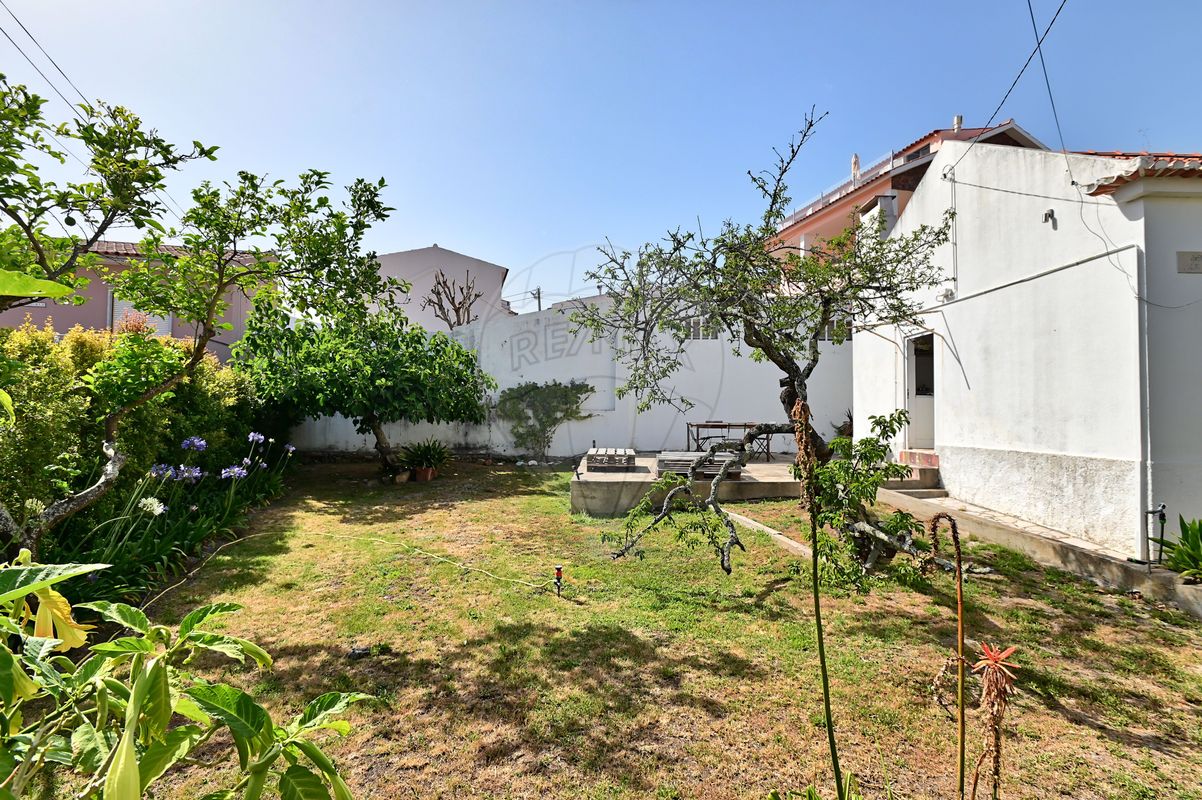 listing 123761152-52 picture-0