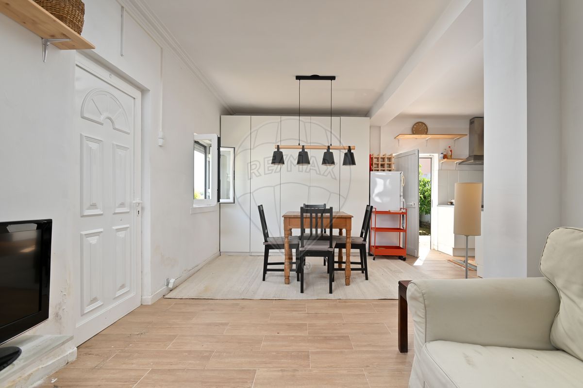 listing 123761152-52 picture-0