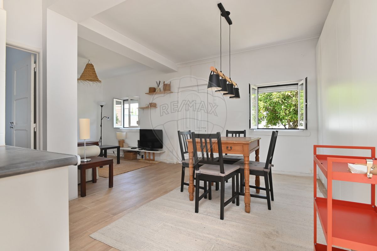 listing 123761152-52 picture-0