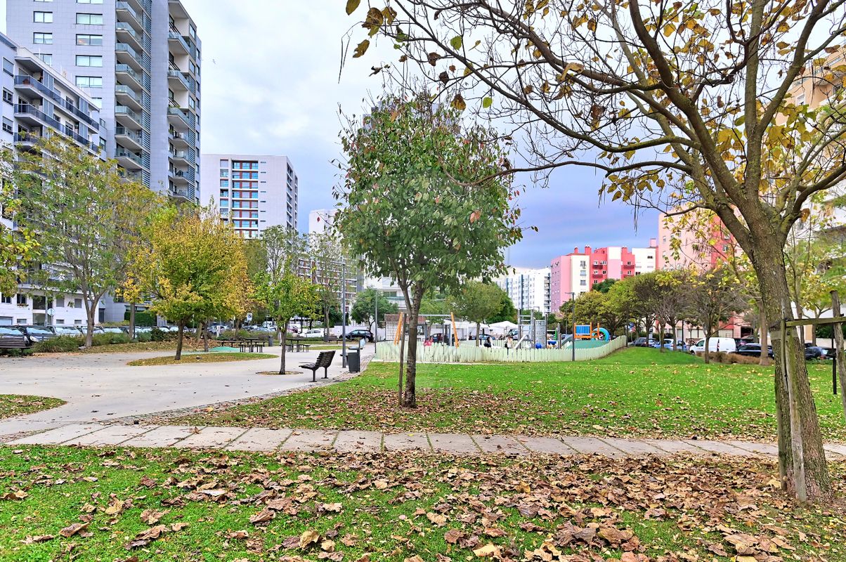 listing 123761085-83 picture-0