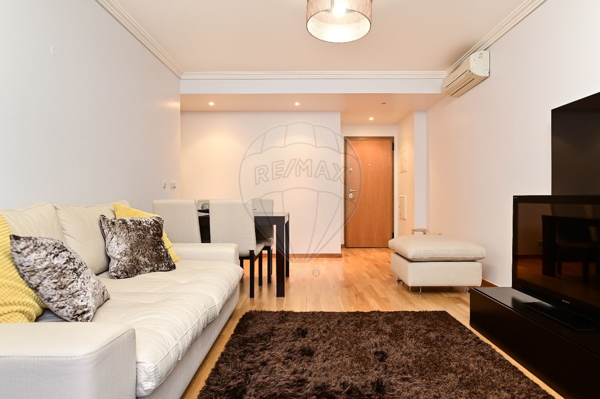 listing 123761085-83 picture-0