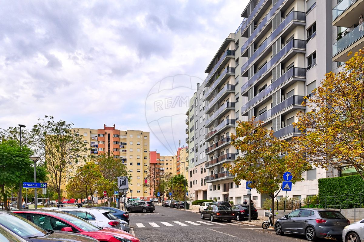 listing 123761085-83 picture-0