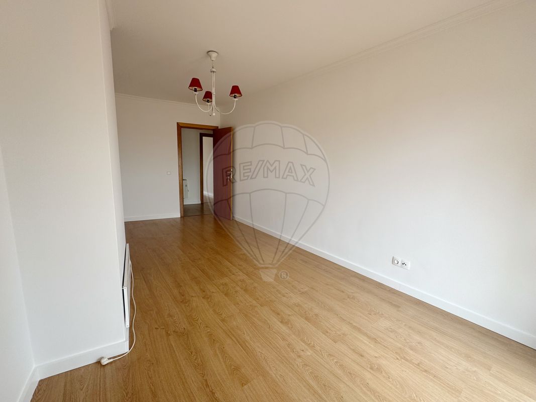 listing 123761356-1 picture-0