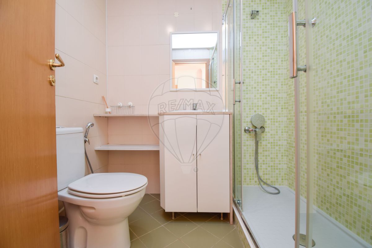 listing 123761356-1 picture-0
