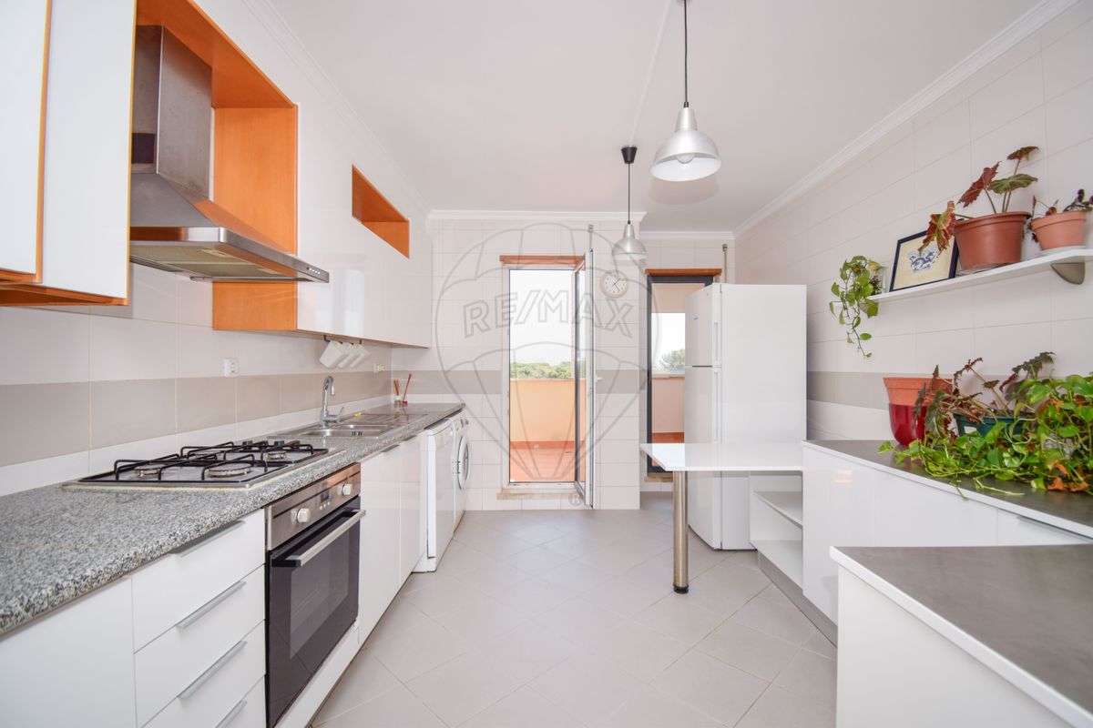 listing 123761356-1 picture-0