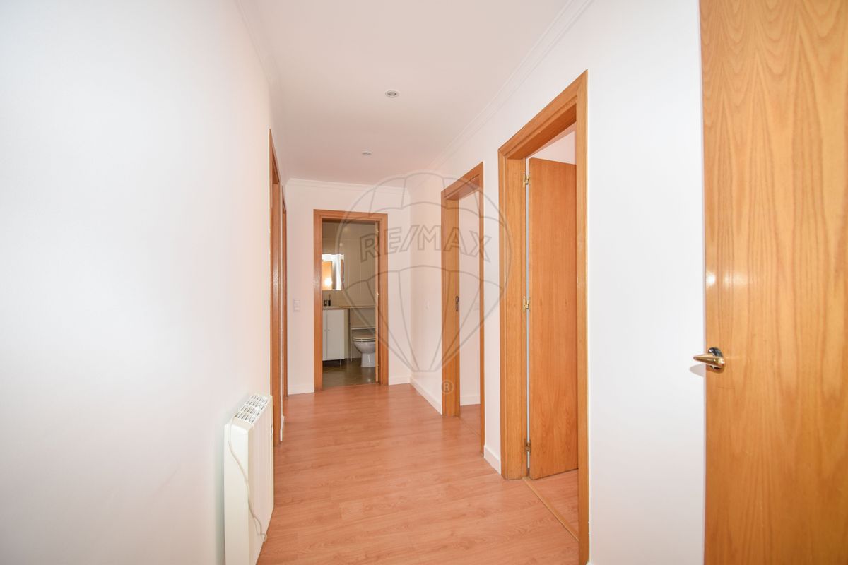 listing 123761356-1 picture-0