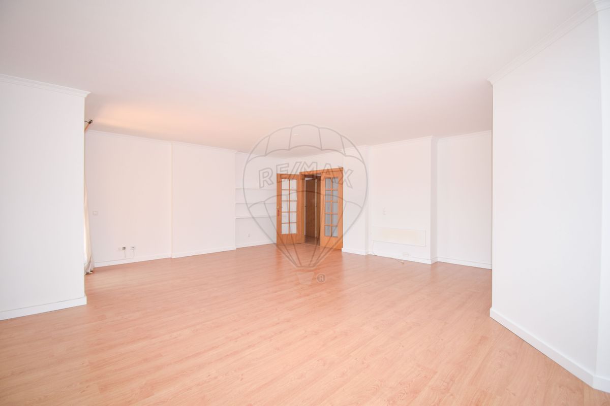 listing 123761356-1 picture-0