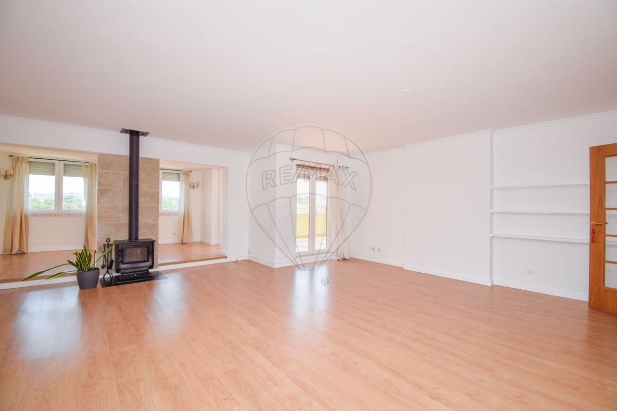 listing 123761356-1 picture-0