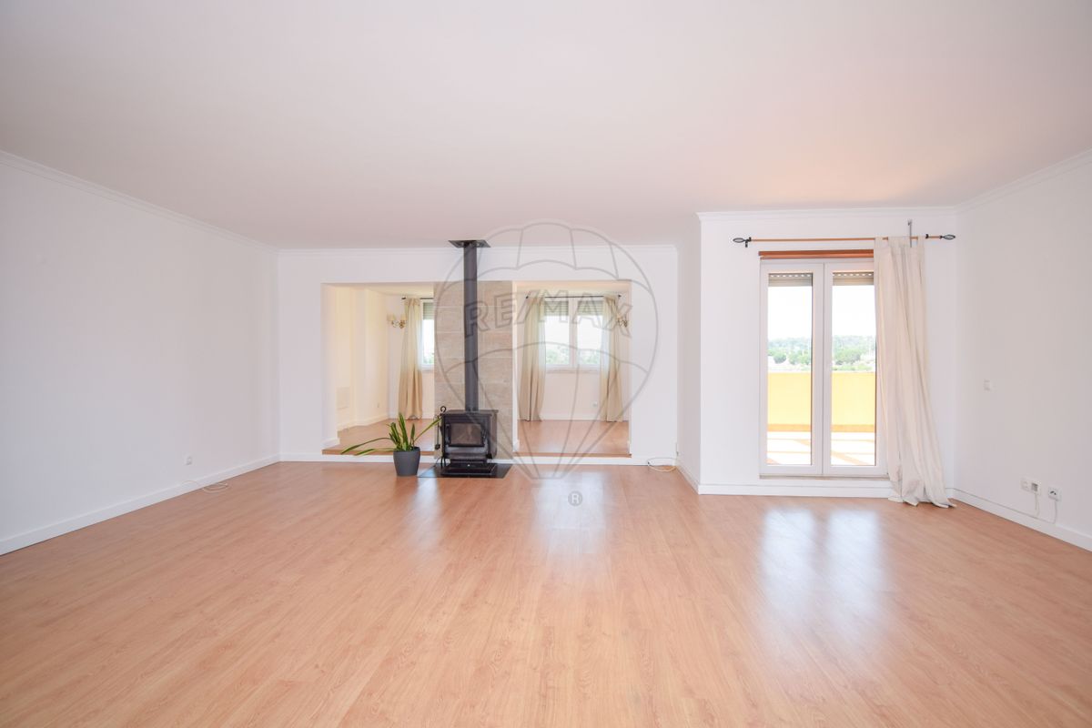 listing 123761356-1 picture-0