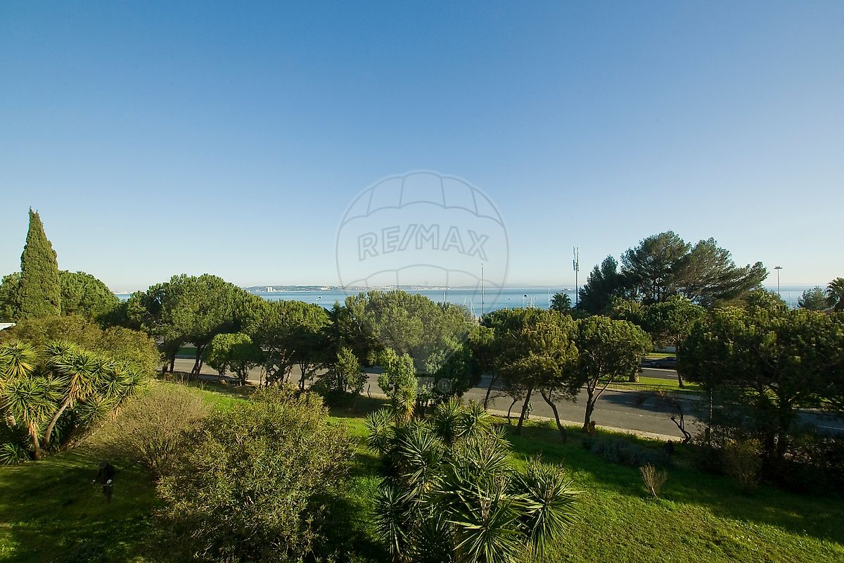 Apartamento T2 à venda em Oeiras