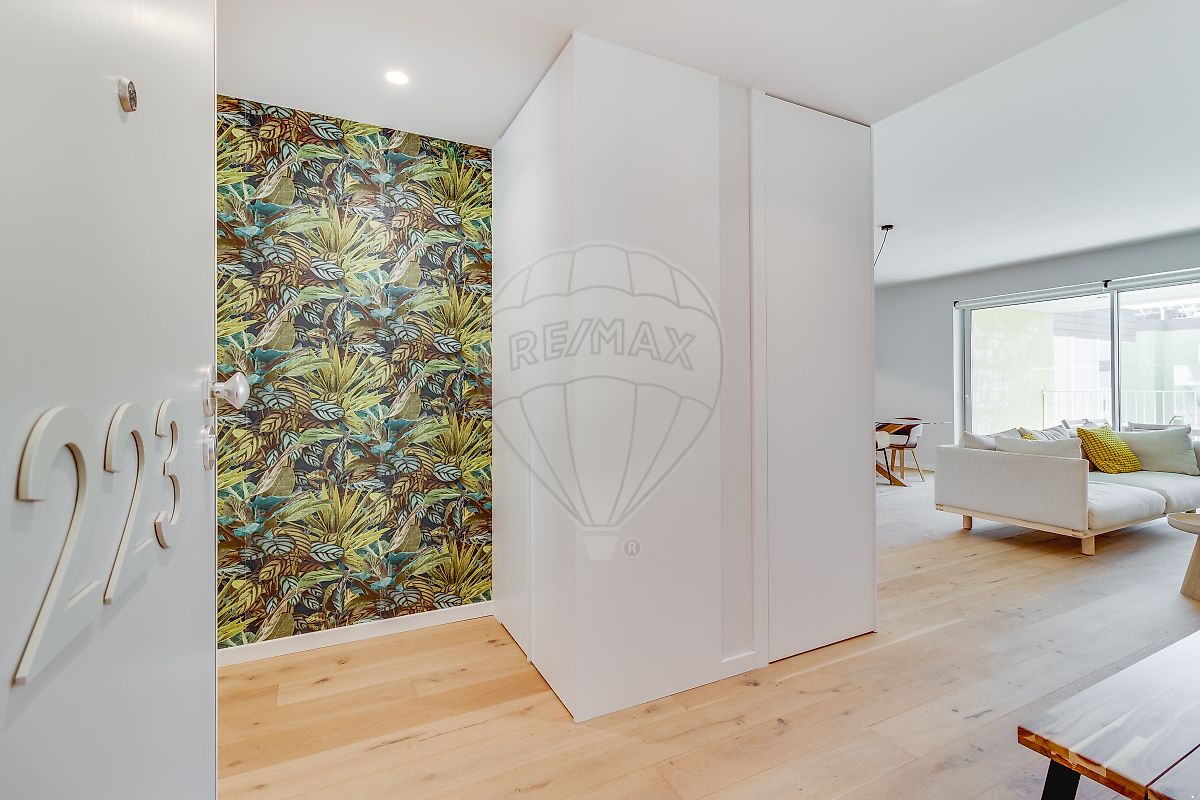 Apartamento T2 em Carnaxide e Queijas 4