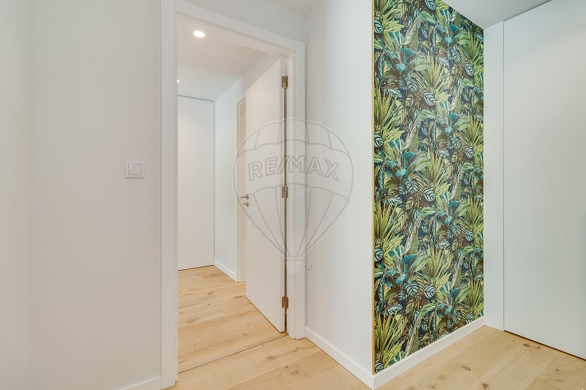Apartamento T2 em Carnaxide e Queijas 15