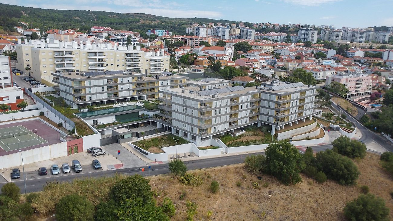 Apartamento T2 em Carnaxide e Queijas 46