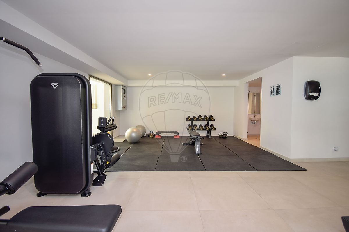 Apartamento T2 em Carnaxide e Queijas 35