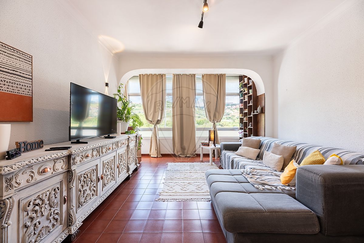 Apartamento T2 à venda em Odivelas