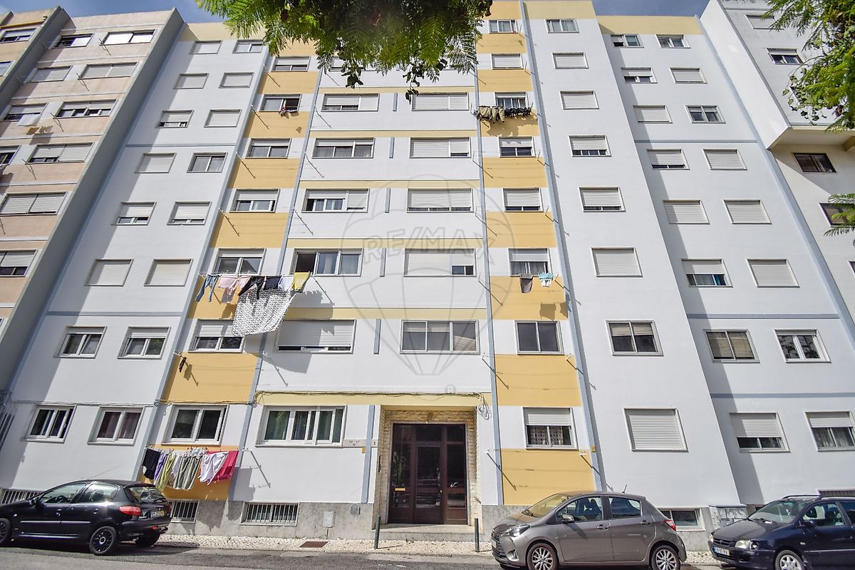 Apartamento T2 à venda em Sintra