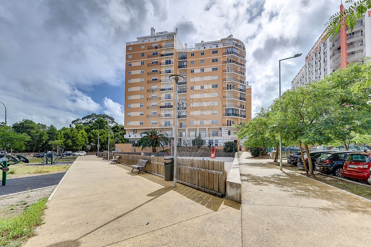Apartamento T4 à venda em Sintra