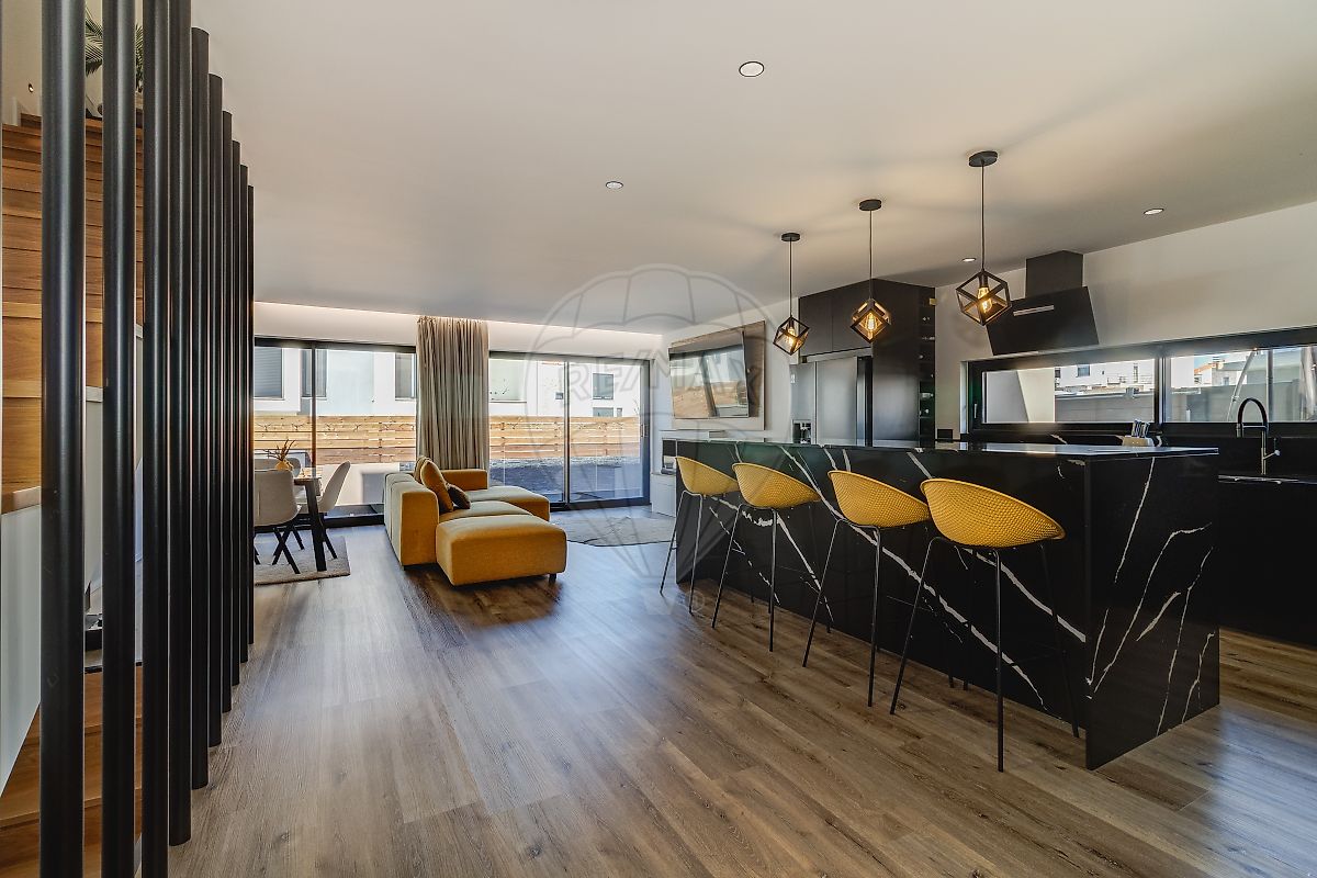 Apartamento T3 à venda em Cascais