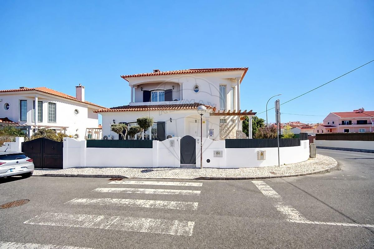 Moradia T4 - Sintra (Santa Maria e São Miguel, São Martinho e São Pedro de Penaferrim), Sintra, Lisboa