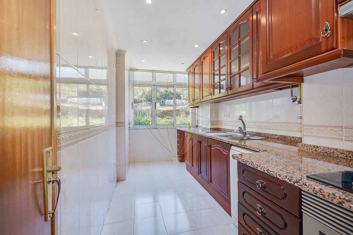 Apartamento T2 à venda em Sintra