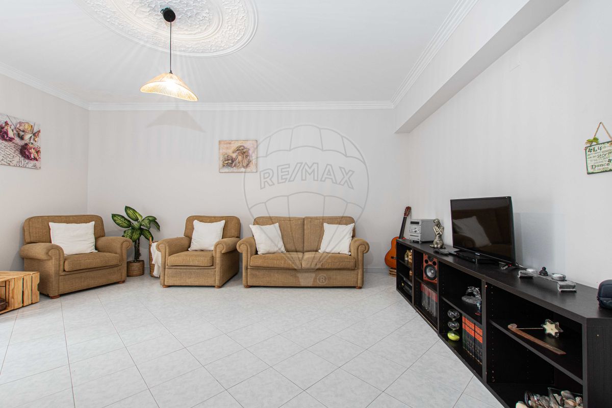listing 123771239-4 picture-0