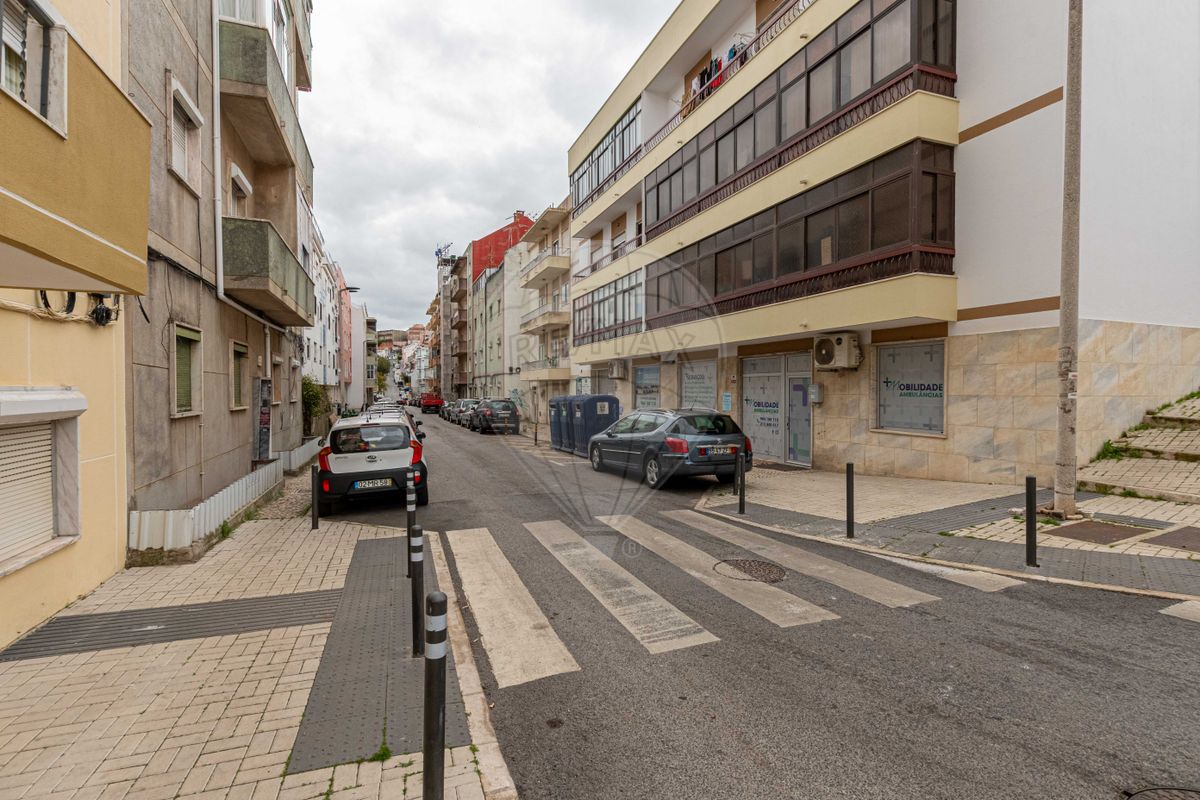 listing 123771239-4 picture-0