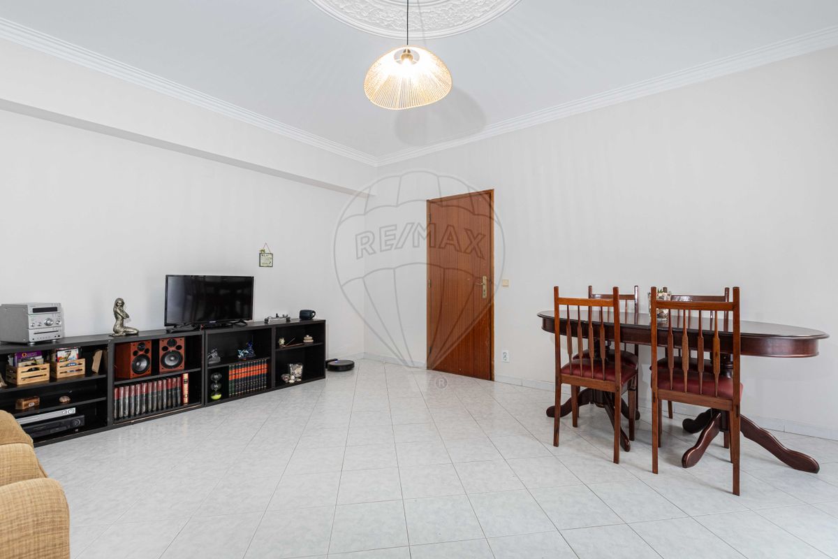 listing 123771239-4 picture-0