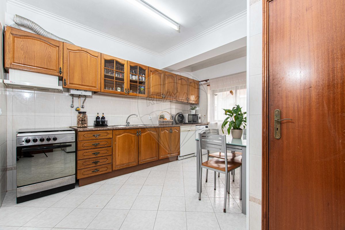 listing 123771239-4 picture-0