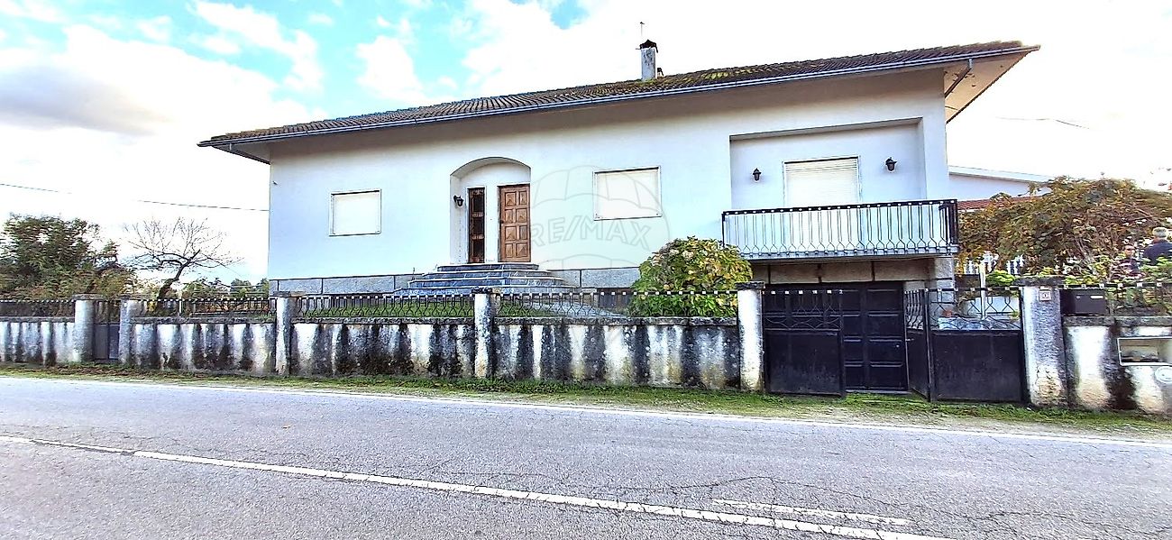 Moradia - Sameice e Santa Eulália, Seia, Guarda