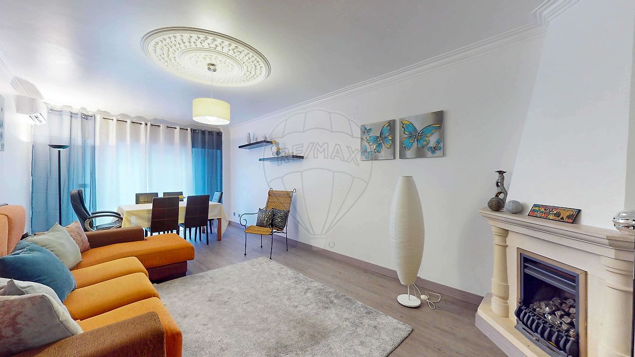 Apartamento T2 à venda em Vila Franca de Xira