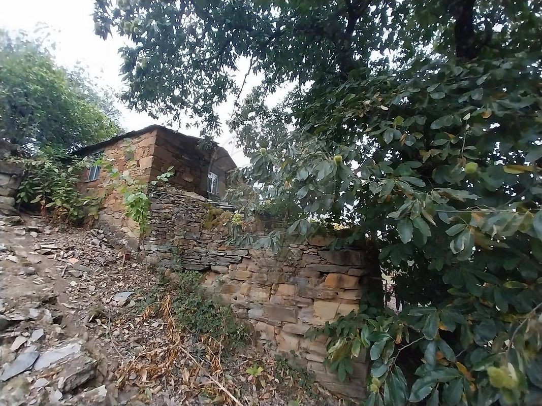 Moradia T2 à venda em Pampilhosa da Serra