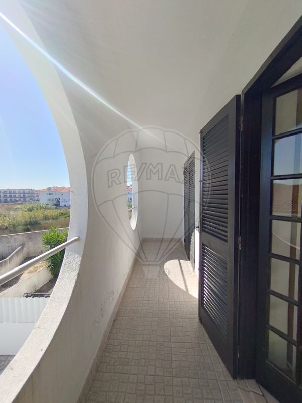 listing 123781035-37 picture-0