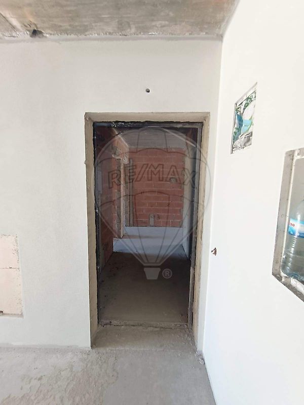 listing 123781007-196 picture-0