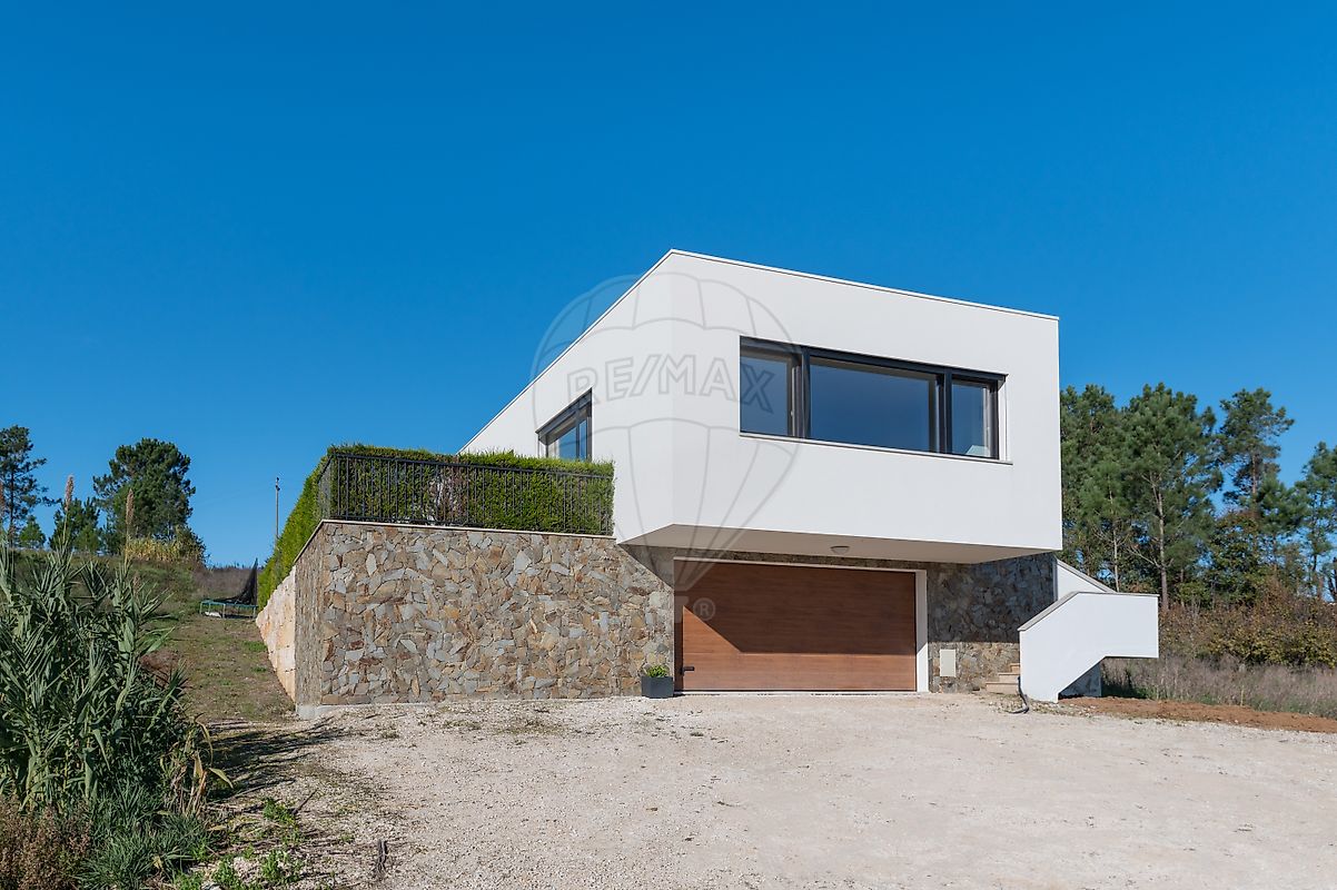 Moradia T3 para venda