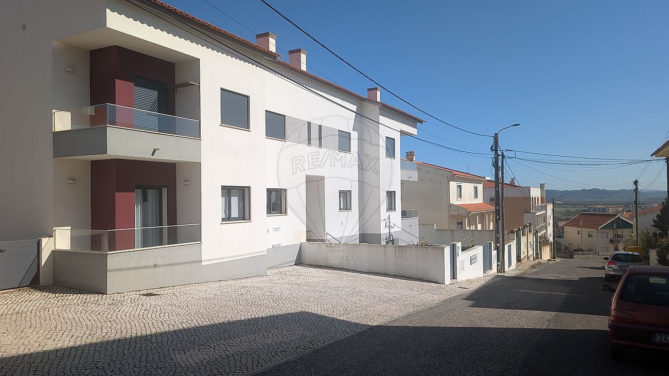 Apartamento T2 à venda em Alcobaça