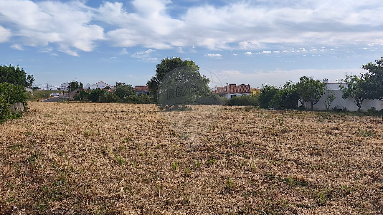 Terreno à venda em Caldas da Rainha