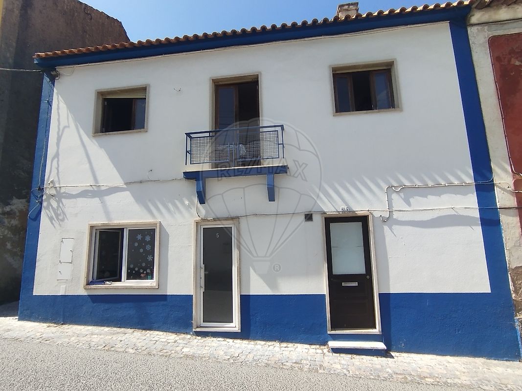 Apartamento T3 à venda em Caldas da Rainha