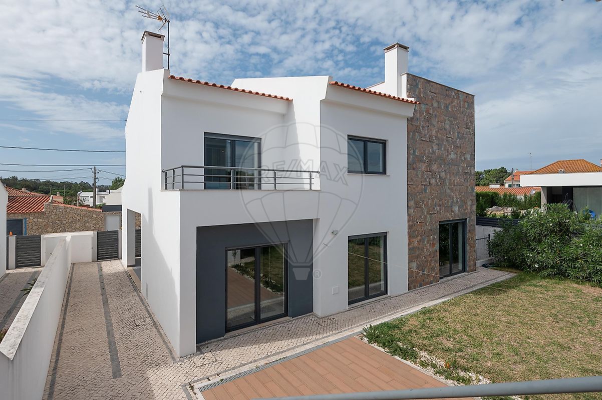 Moradia T4 à venda em Alfeizerão, Alcobaça — foto 2
