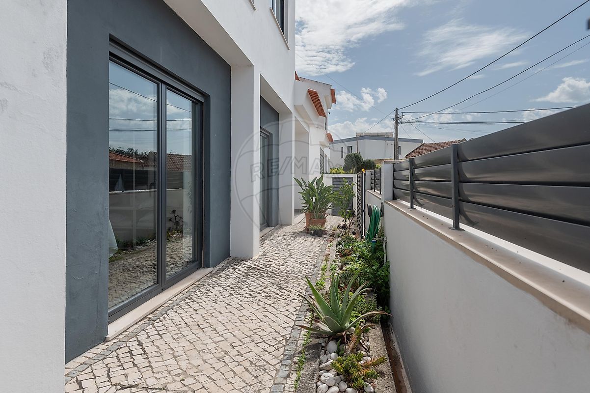 Moradia T4 à venda em Alfeizerão, Alcobaça — foto 5