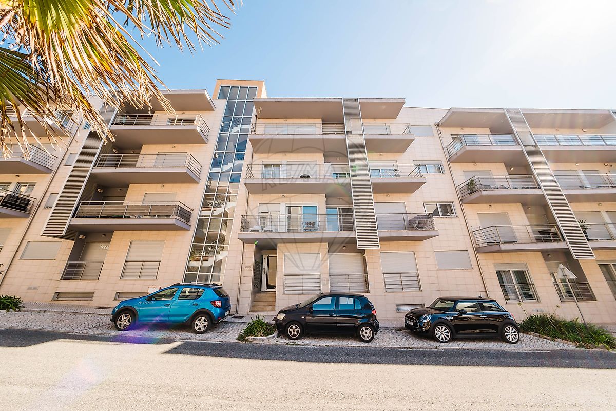 Apartamento T2 em São Martinho do Porto, €320.000