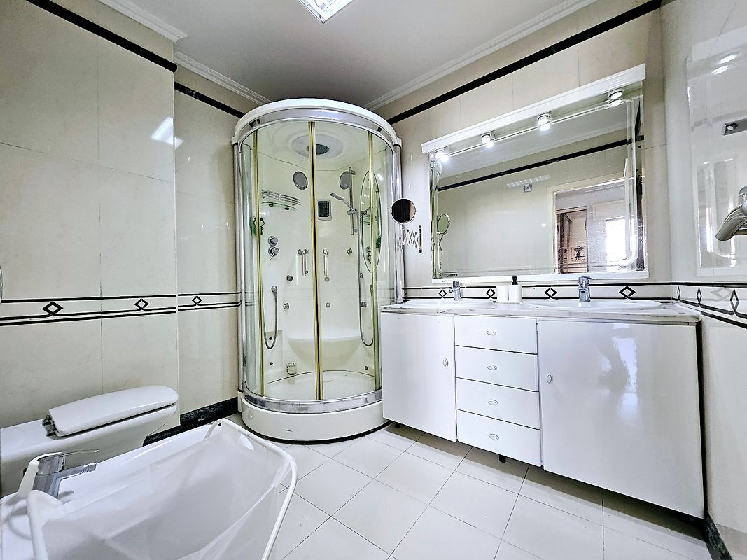Apartamento T5 à venda em Venteira, Amadora — foto 28